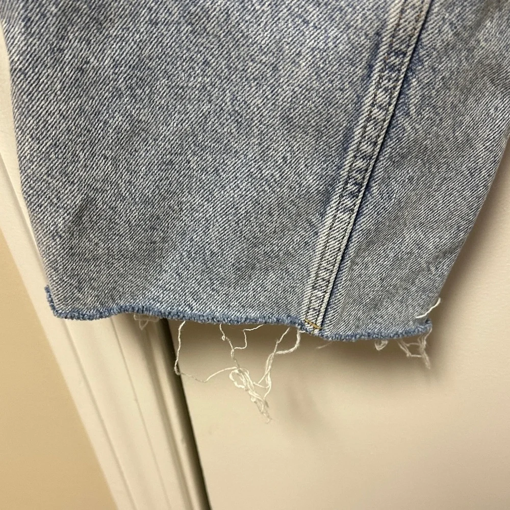 NWOT | Zara high rise Z1975 straight leg jeans, mid blue size 8 - Picture 3 of 9